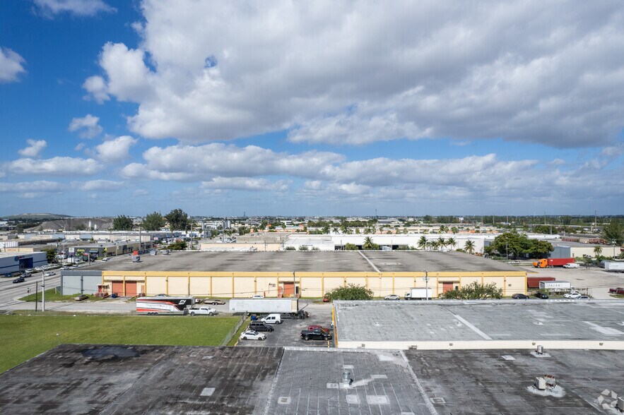 More Photos Of 4225 NW 72nd Ave, Miami Warehouse For Lease