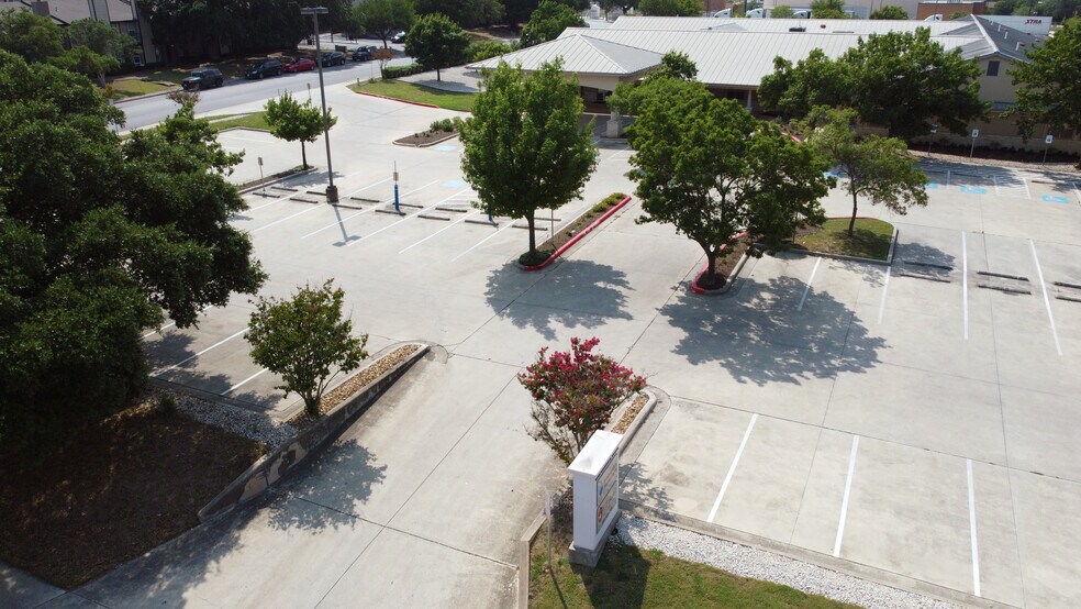 More Photos Of 3939 Medical Dr, San Antonio Rehabilitation Center For Lease