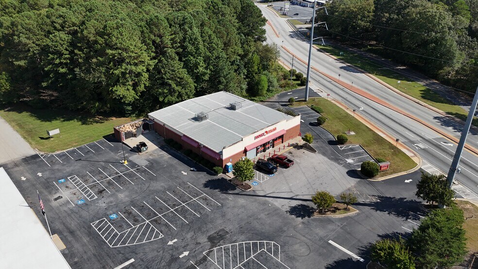 More Photos Of 2500 Snapfinger Rd, Decatur Freestanding For Lease