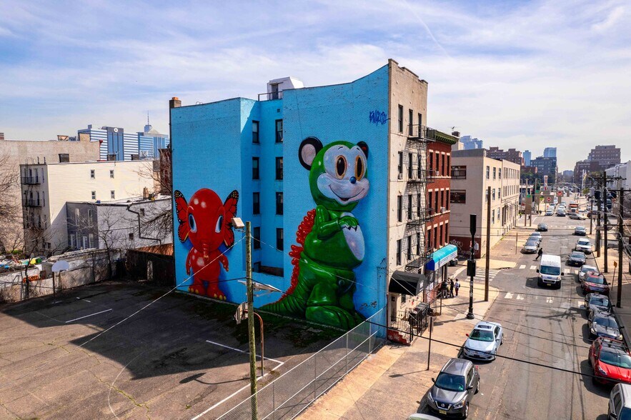 More Photos Of 266 Erie St, Jersey City Apartments For Sale