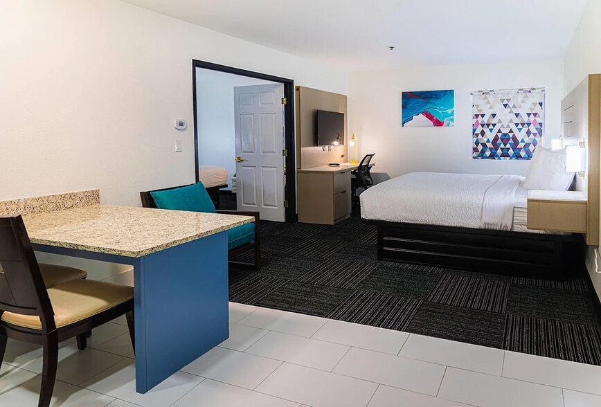 More Photos Of 7220 GA Highway 21, Port Wentworth Hotel For Sale