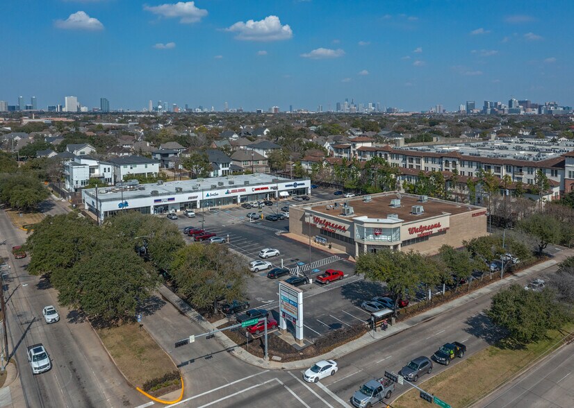 More Photos Of 8415-8431 Stella Link Rd, Houston General Retail For Sale