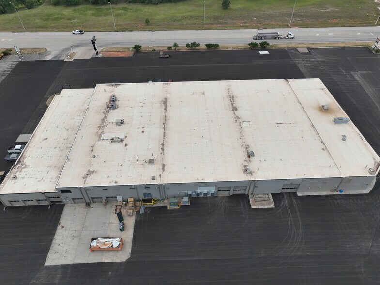 More Photos Of 2090 Deadwood Ave N, Rapid City Manufacturing For Lease