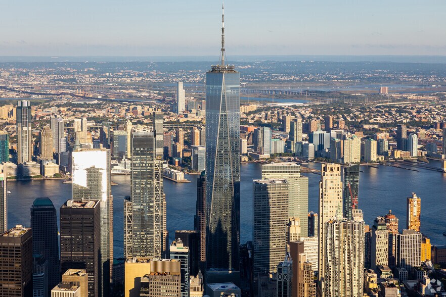More Photos Of One World Trade Center, New York Office For Lease