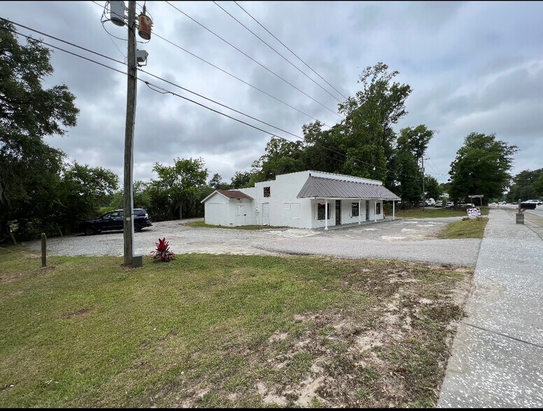 More Photos Of 808 Sea Island Pky, Saint Helena Island Freestanding For Sale