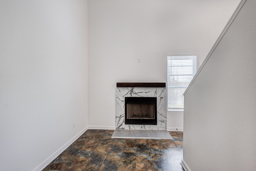 More Photos Of 3202 Wexford Dr, Garland Multifamily For Sale