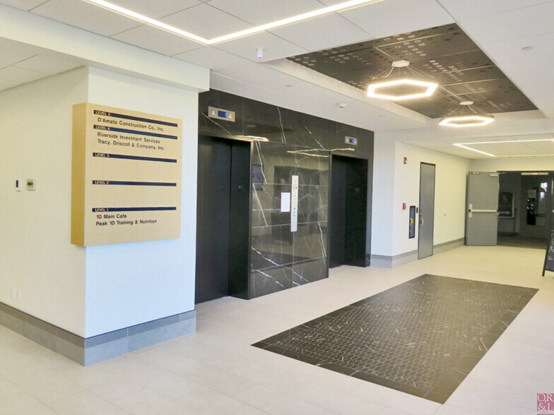 More Photos Of 10 Main St, Bristol Office For Lease