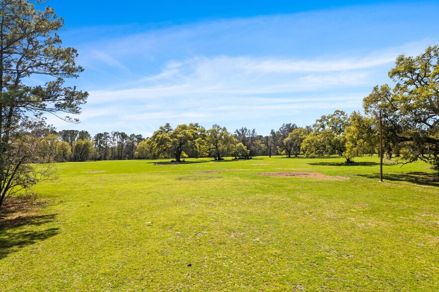 More Photos Of 94 Herbert Miller Rd, Freeport Land For Sale