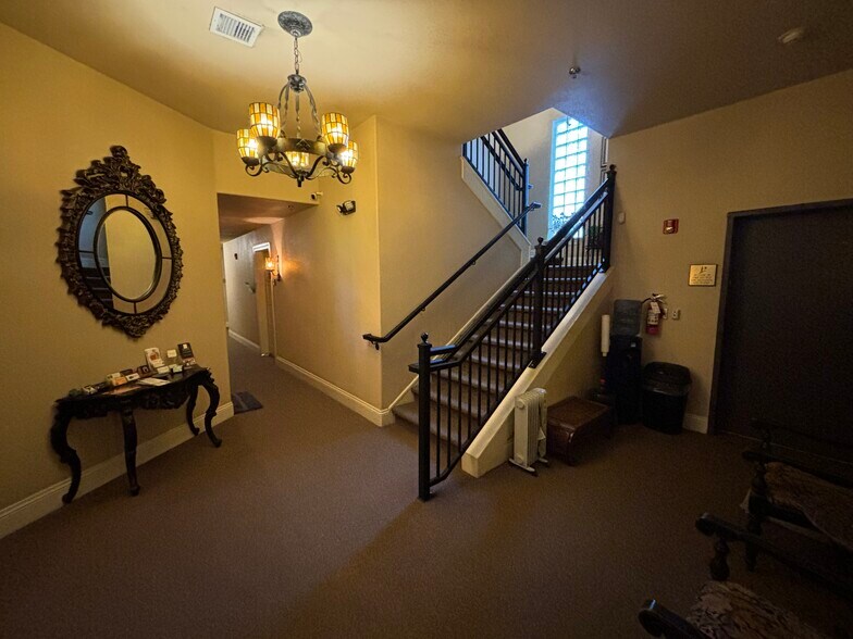 More Photos Of 750 E 9th Ave, Denver Medical For Sale