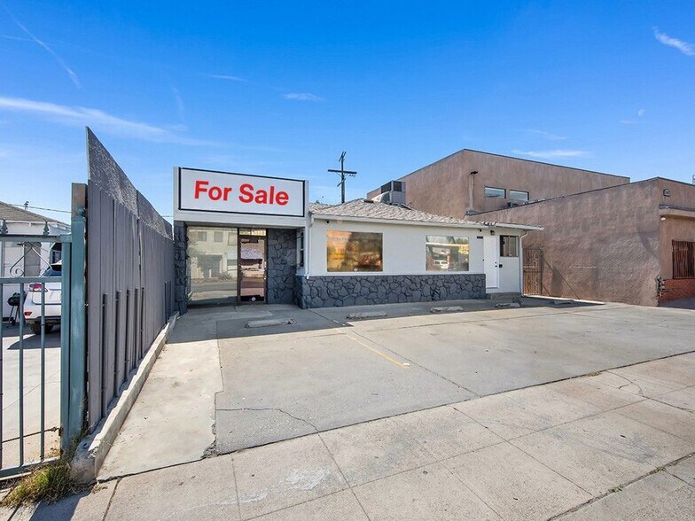 More Photos Of 6045-6047 Vineland Ave, North Hollywood Office For Sale
