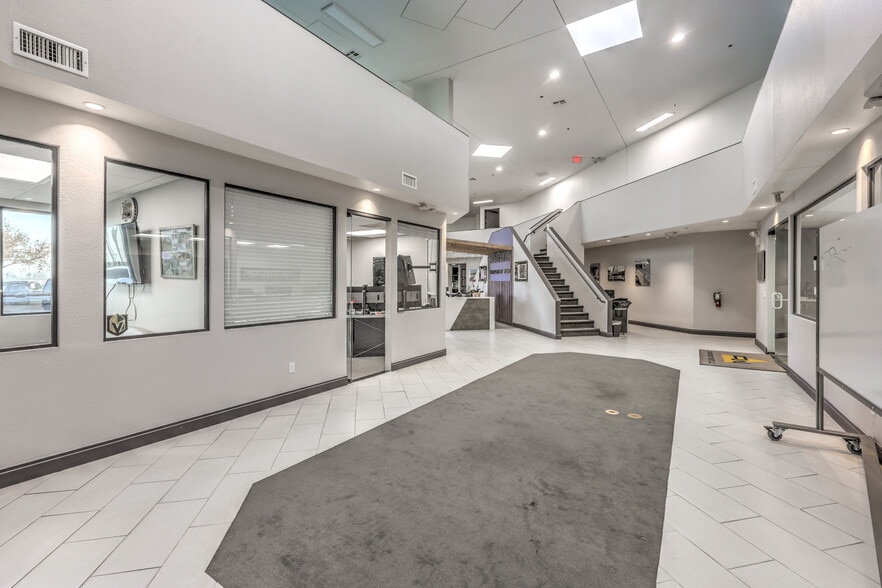 More Photos Of 353 Pilot Rd, Las Vegas Warehouse For Sale