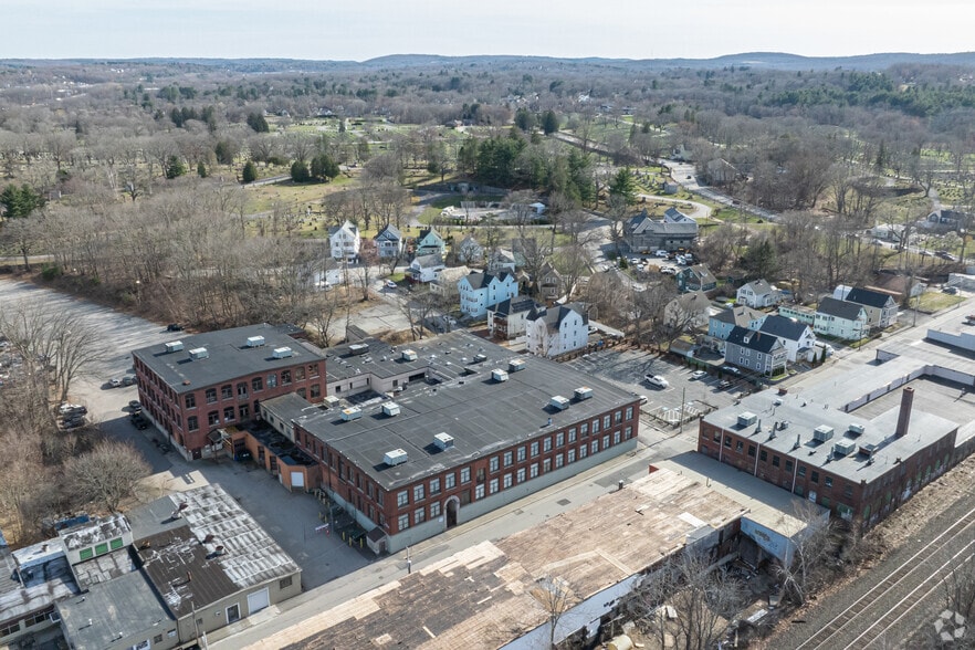 More Photos Of 60 Fremont St, Worcester Warehouse For Lease