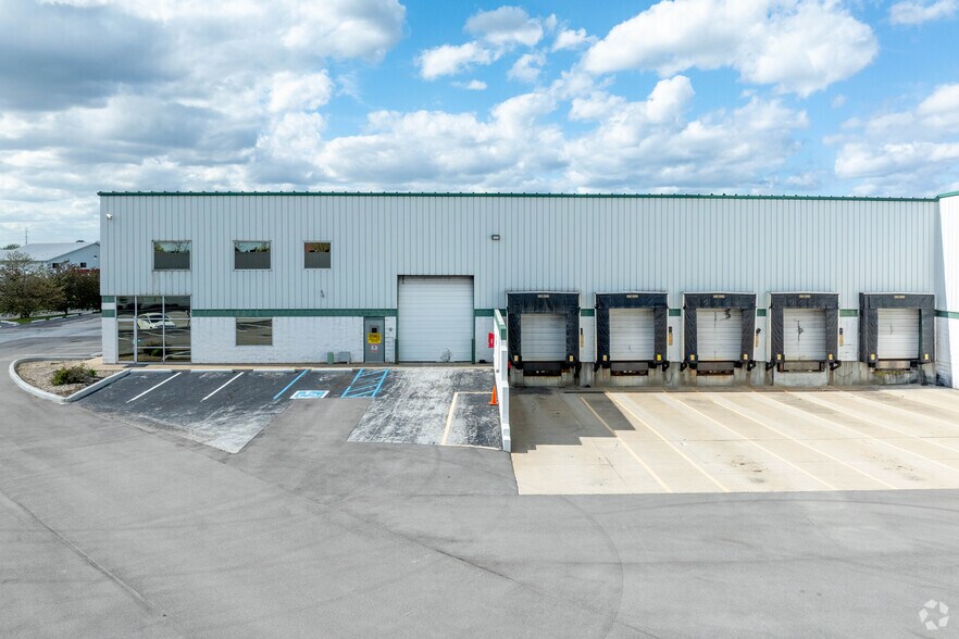 More Photos Of 5343 Commerce Square Dr, Indianapolis Warehouse For Sale