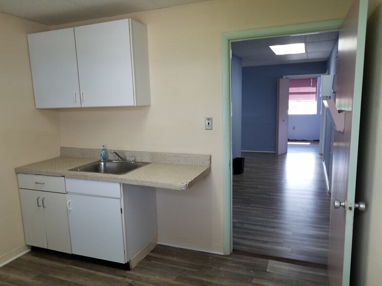 More Photos Of 3611 Branch Ave, Temple Hills Medical For Lease