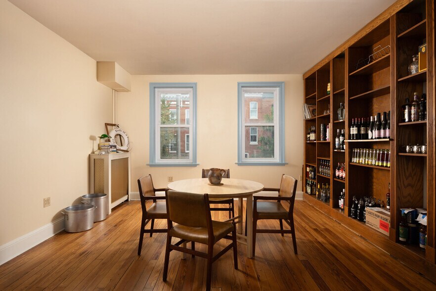 More Photos Of 1712 Aliceanna St, Baltimore Restaurant For Sale