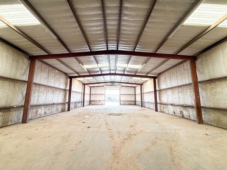 More Photos Of 7007 County 1283 Rd, Odessa Warehouse For Sale