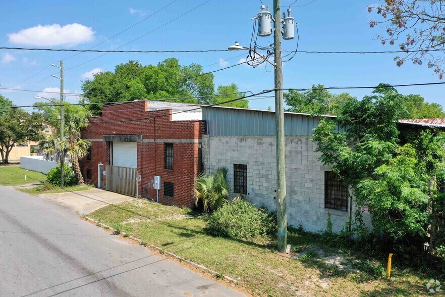 2513 Silver St, Jacksonville, FL 32206 Industrial For Lease