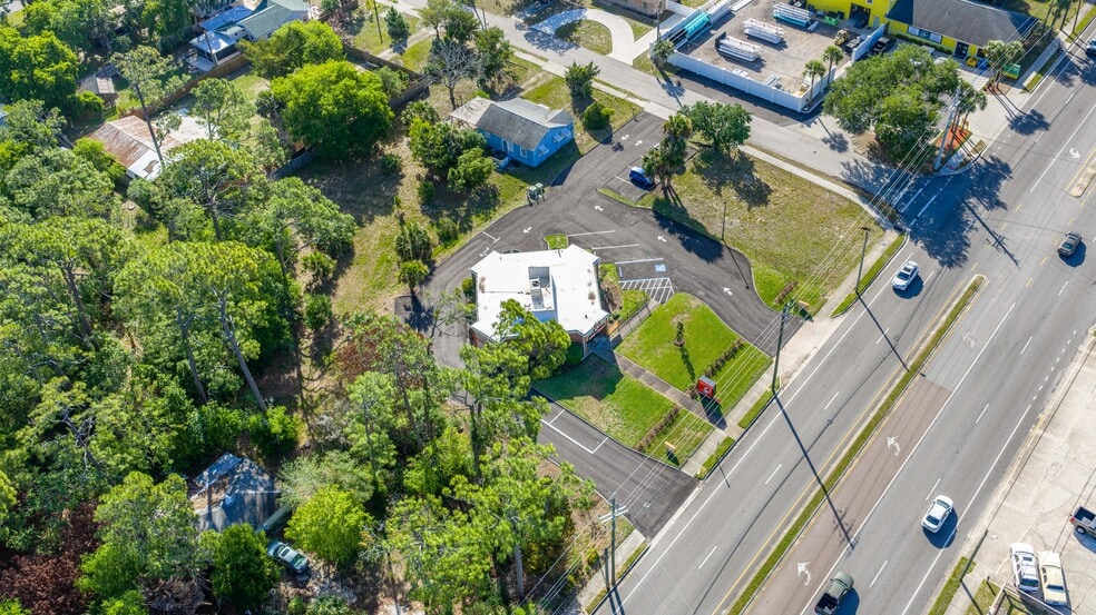 More Photos Of 1015 S Ridgewood Ave, Edgewater Office For Sale