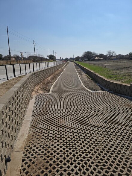 More Photos Of 1209 N Day Miar Rd, Mansfield Land For Sale