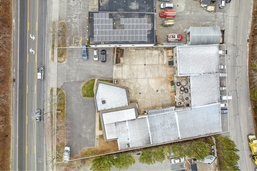 More Photos Of 348 Montauk Hwy, Wainscott Industrial For Sale