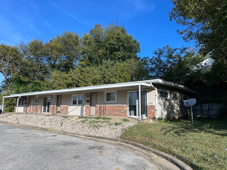 More Photos Of 315 10th St, Tell City Apartments For Sale