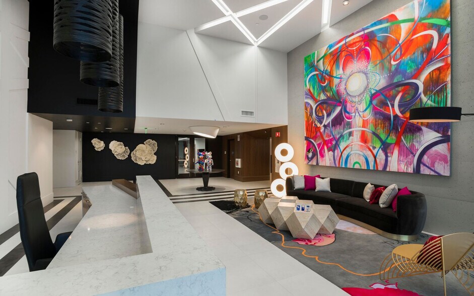 More Photos Of 1501 Island Ave, San Diego Apartments For Lease