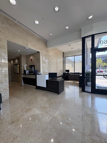 More Photos Of 260 Newport Center Dr, Newport Beach Coworking Space