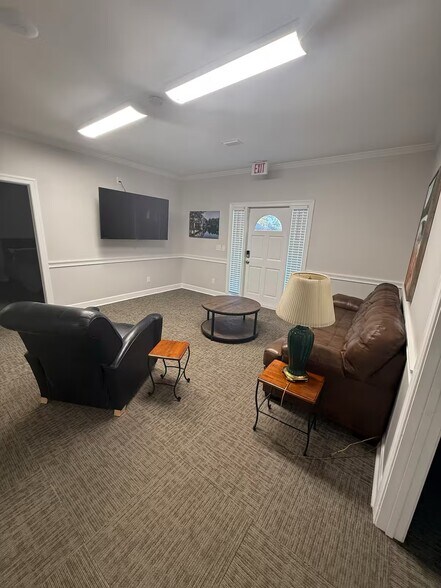 More Photos Of 115 Spring Creek Rd, Bainbridge Specialty For Sale