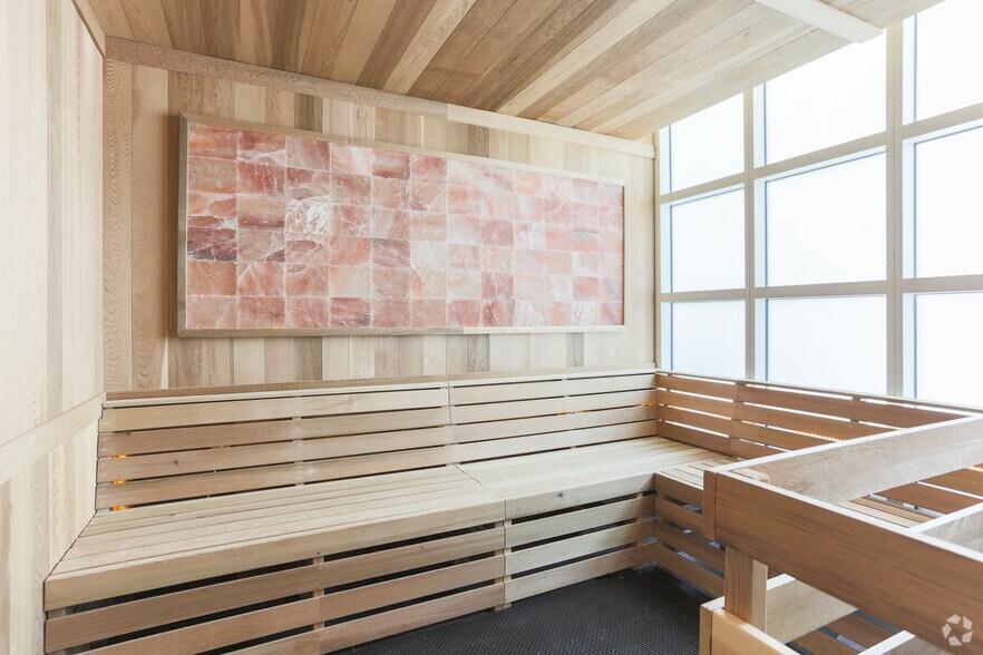 More Photos Of 255 NW 10th Ave, Portland Apartments For Lease