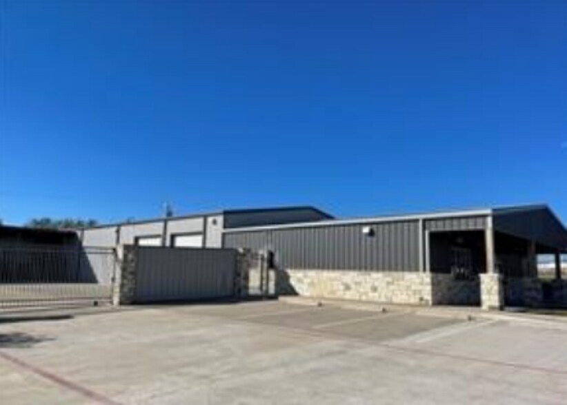 Primary Photo Of 104 W Veterans Memorial Blvd, Harker Heights Industrial For Sale