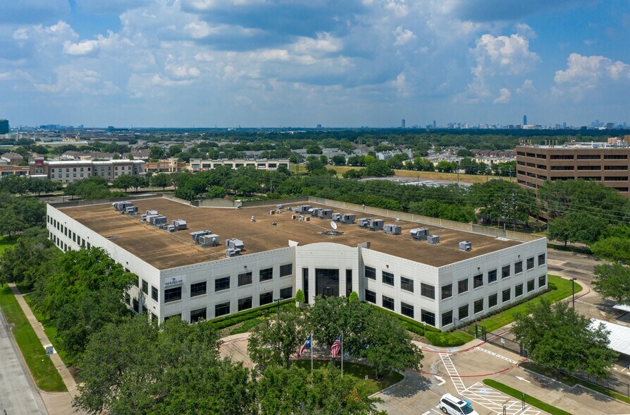 More Photos Of 8101 W Sam Houston Pky S, Houston Office For Sale