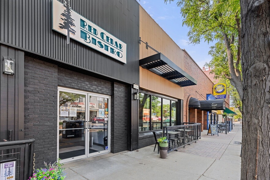 More Photos Of 516 Main St, Longmont Bar For Sale