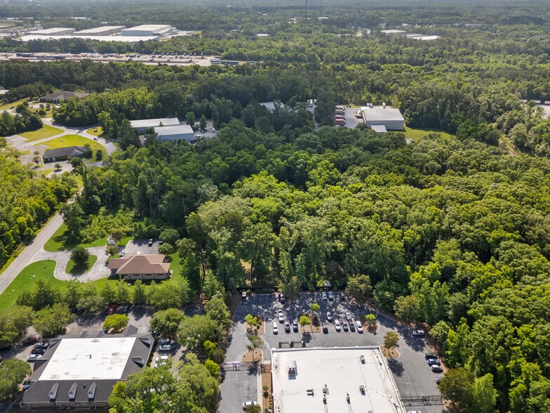More Photos Of 119 Southern Blvd, Savannah Office For Sale