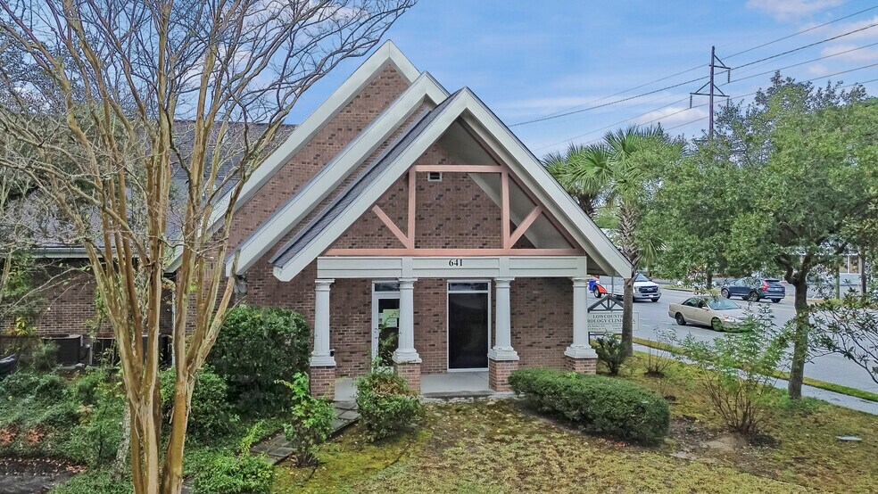 More Photos Of 641 Saint Andrews Blvd, Charleston Medical For Sale