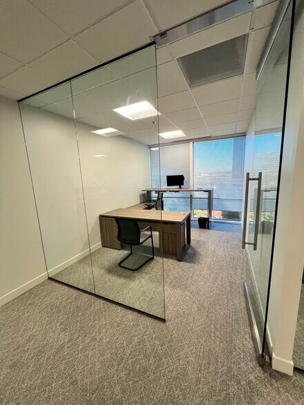 More Photos Of 12377 Merit Dr, Dallas Office For Lease
