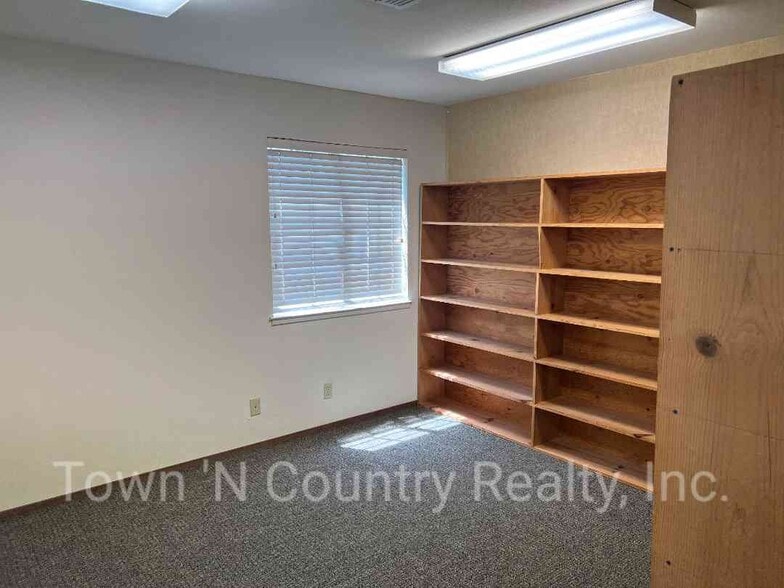 More Photos Of 1000 Pajaro St, Salinas Medical For Lease