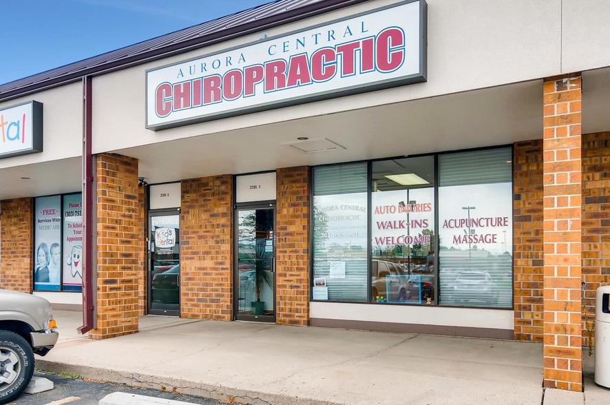 More Photos Of 2295 S Chambers Rd, Aurora Freestanding For Lease