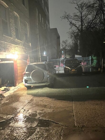 More Photos Of 1329 Findlay Ave, Bronx Multifamily For Sale