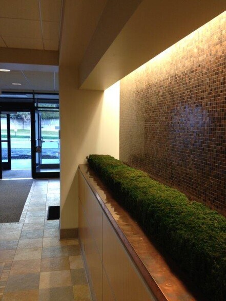 More Photos Of 4341 B St, Anchorage Office For Lease