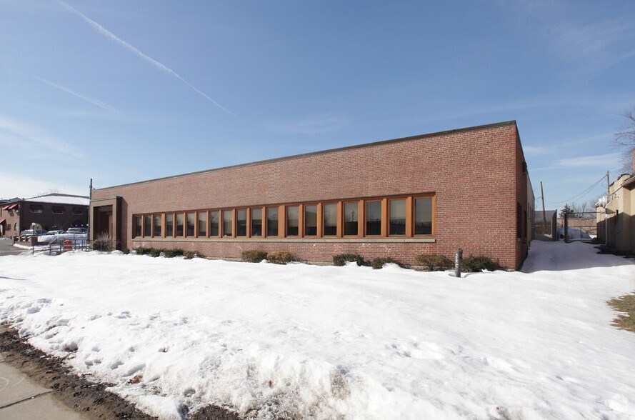 More Photos Of 885 Wethersfield Ave, Hartford Office For Lease