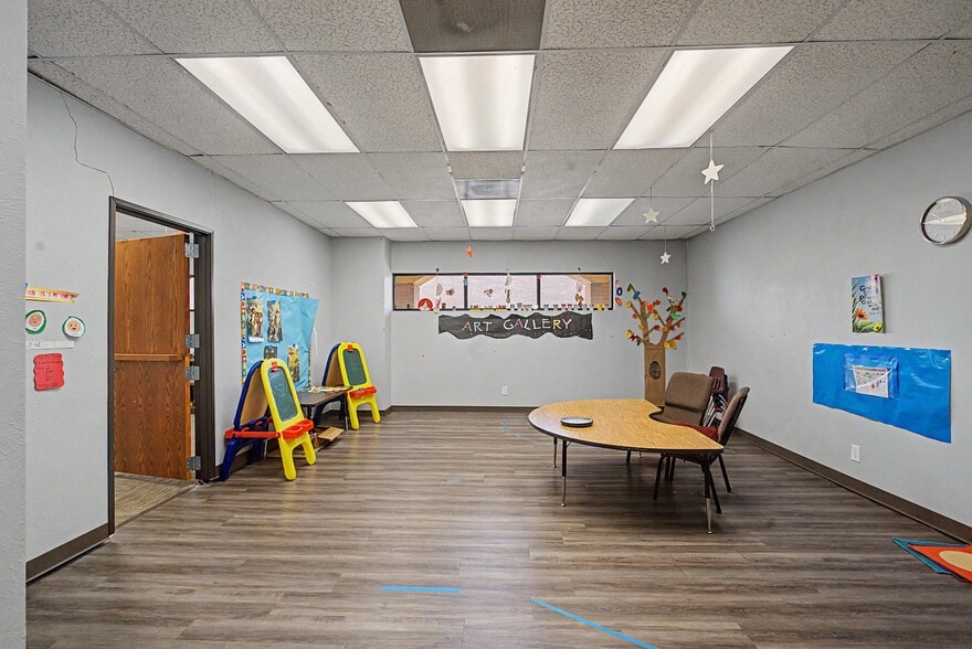 More Photos Of 2111 Skyline Dr, Mesquite Religious Facility For Sale