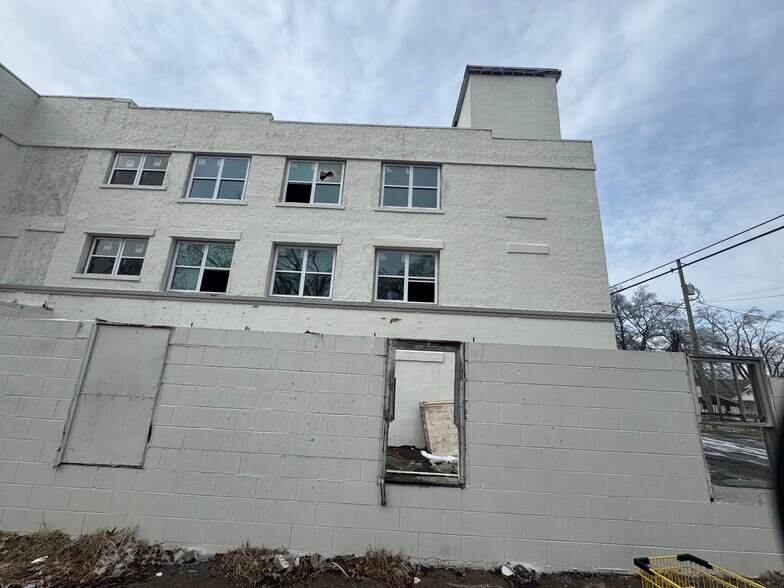 More Photos Of , Old Hickory General Retail For Sale