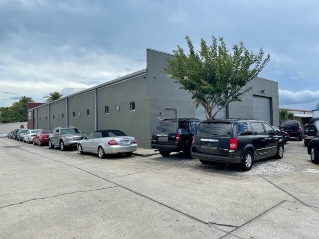 More Photos Of 145 Ronning Way, Longwood Warehouse For Sale