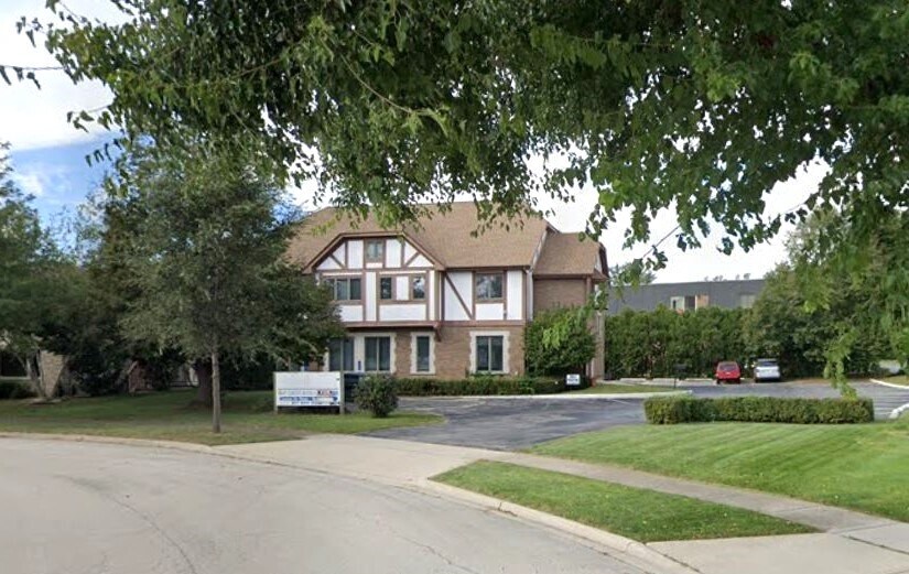 Primary Photo Of 804 Roundabout, West Dundee Loft Creative Space For Lease