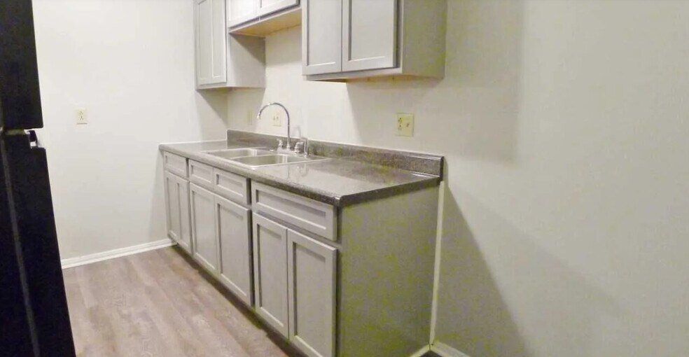 More Photos Of 44 Rickard St, Cortland Apartments For Sale