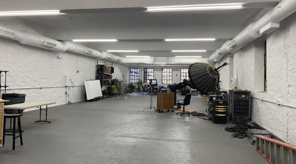 More Photos Of 15 School St, Yonkers Warehouse For Sale