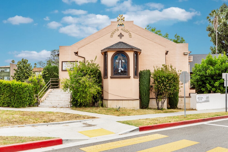 More Photos Of 632 W Stocker St, Glendale Religious Facility For Sale