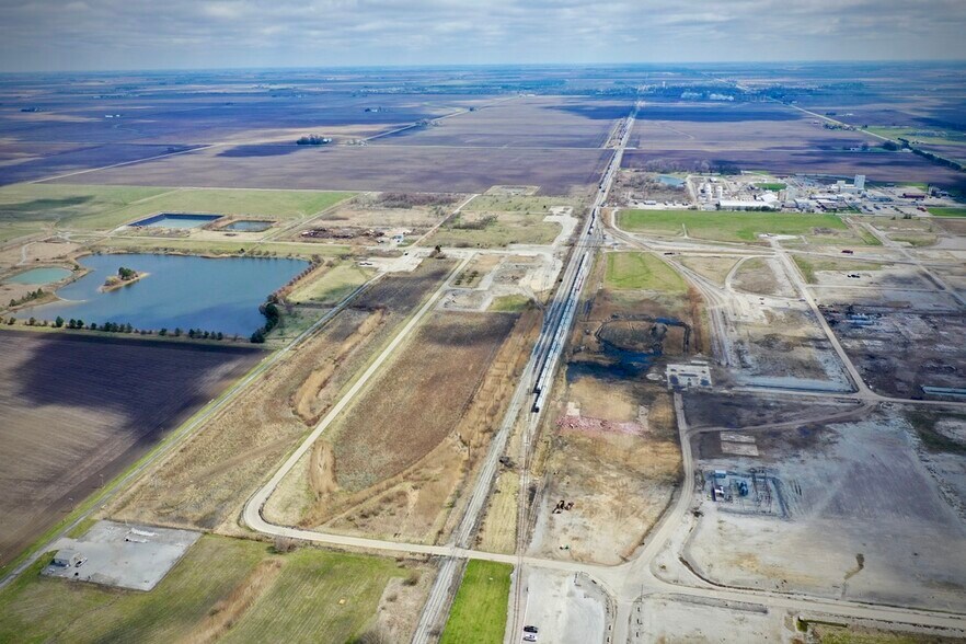 More Photos Of 625 E US Highway 36, Tuscola Land For Sale