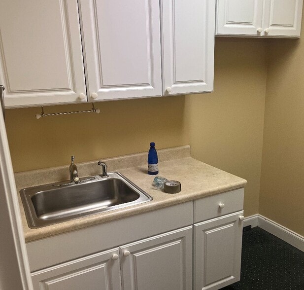 More Photos Of 3457 Lawrenceville Suwanee Rd, Suwanee Office For Sale