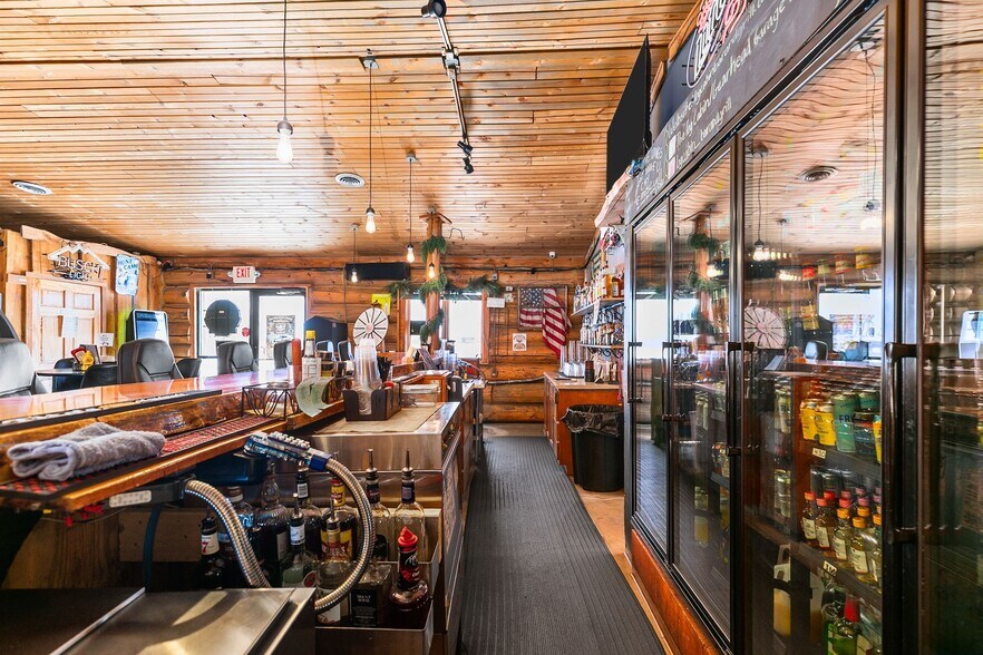 More Photos Of 8826 Grams Rd, Ripon Restaurant For Sale